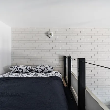 Nr 6 Z Antresola Апартаменти *